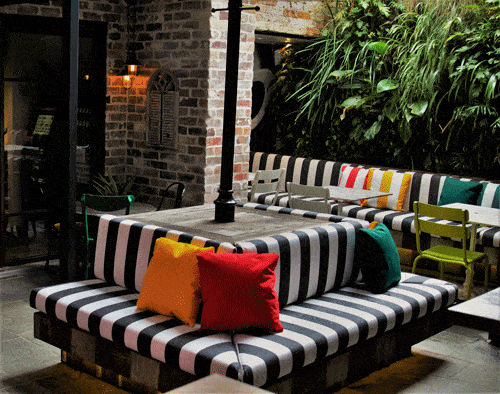 The Rose of Australia - New Outdoor seating