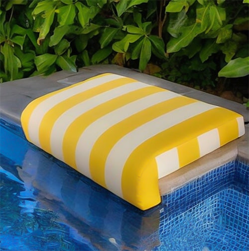 ComfyEdge Stripe - The Foam Booth