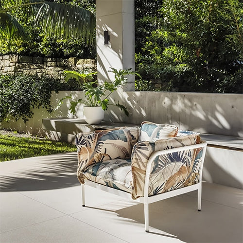 Mokum Tropicalia - The Foam Booth